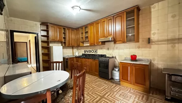 Foto de INBOX CIA IMOBILIARIA ALUGA: Casa mobiliada com 3 quartos no São Francisco.