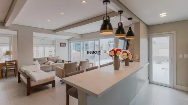 Foto de Cobertura Exclusiva com Piscina e Churrasqueira - 1 Vaga e Muito Espaço