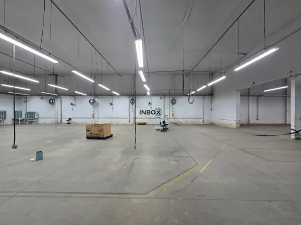 Foto de Aluga-se Depósito com 2000,00m na AJ Renner