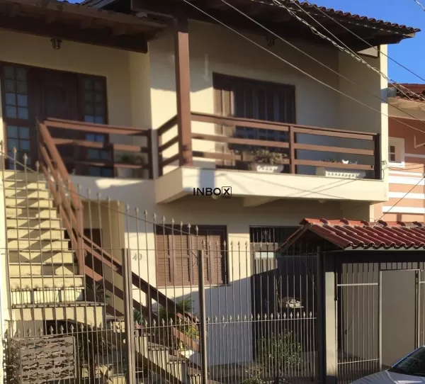 Foto de Casa 02 pisos 05 quarto 245m2 -  03 vagas de garagem