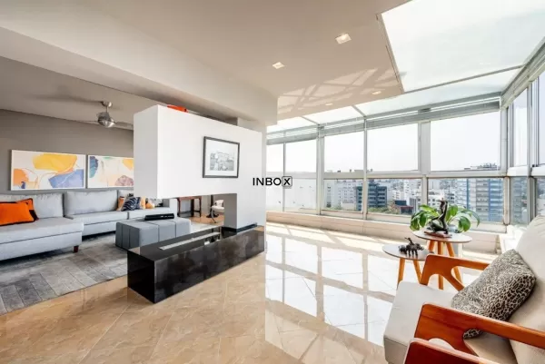 Foto de Cobertura Espetacular com 354m², 3 Dormitórios , 2 Vagas e Terraço Privativo