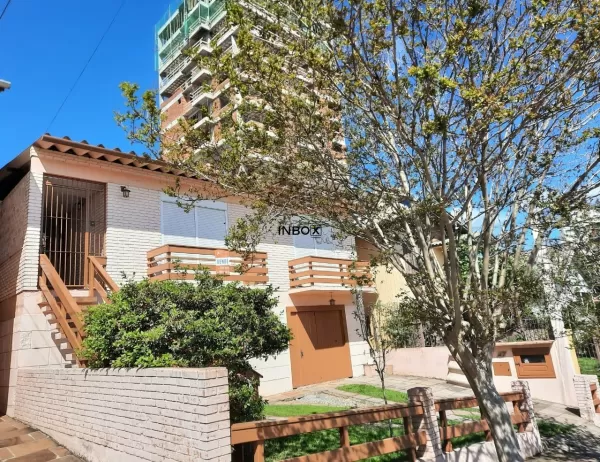 Foto de INBOX CIA IMOBILIÁRIA VENDE; CASA 3 QUARTOS NO SAO FRANCISCO