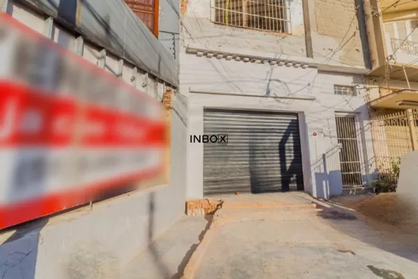 Foto de Loja ampla à venda com 190m² privativos na Cristóvão Colombo