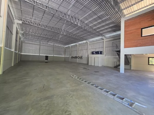 Foto de INBOX CIA IMOBILIÁRIA ALUGA PAVILHÃO COM 640M² LOCALIZADO NA GARIBALDINA NA CIDADE DE GARIBALDI