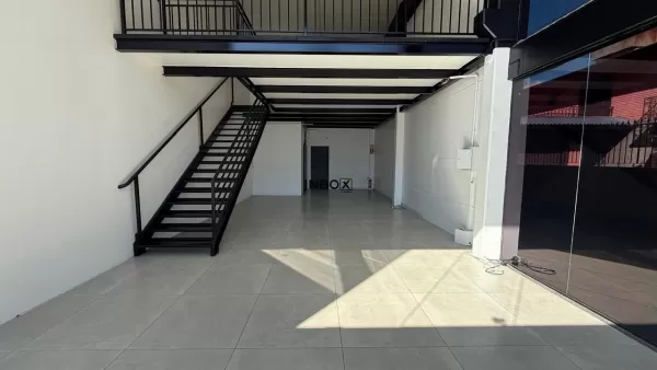 Foto de INBOX CIA IMOBILIÁRIA ALUGA - Sala comercial no Bairro São Bento.