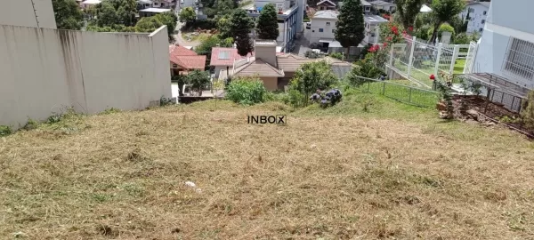 Foto de INBOX CIA IMOBILIÁRIA VENDE - TERRENO NA HUMAITA 395m²