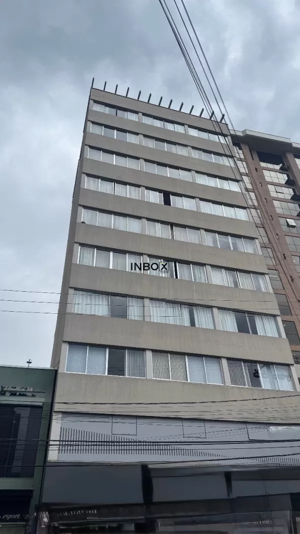 Foto de Inbox cia imobiliária vende apartamento no centro da cidade.