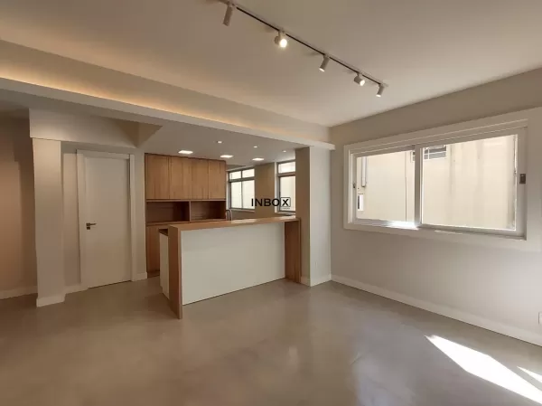 Foto de Apartamento 2 dormitórios, 1 vaga de garagem no bairro Petrópolis, Porto Alegre RS