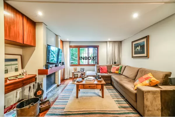 Foto de Casa em Condomínio 4 dorm. - 240.00m² - Três Figueiras, POA/RS - IBX11969