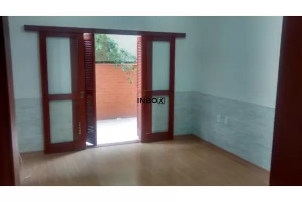 Foto de Apartamento 3 dorm. - 77.00m² - Petrópolis, POA/RS - IBX12272