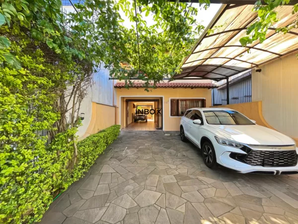 Foto de Casa 3 dorm. - 210.00m² - Santana, POA/RS - IBX12292