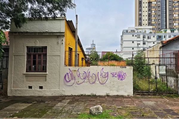 Foto de Terreno 283.14m² - Santana, POA/RS - IBX12483