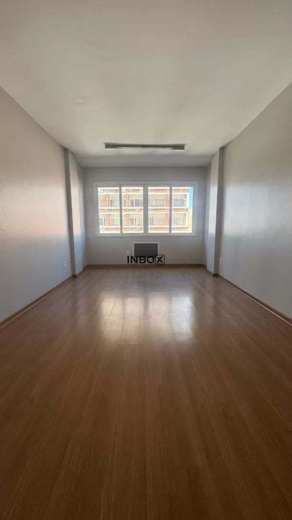 Foto de Inbox cia imobiliária aluga sala comercial no centro da cidade