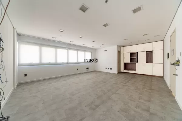 Foto de Sala comercial no Fortune, com 47 m², 1 banheiro e 1 vaga