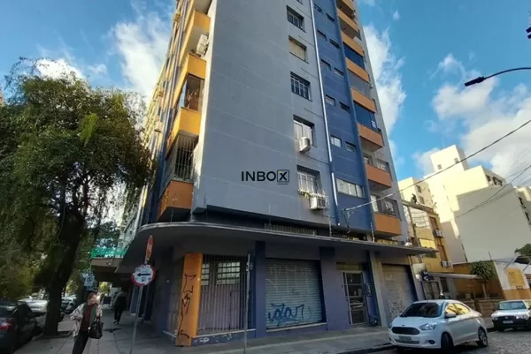 Foto de Apartamento 1 dorm. - 30.00m² - Centro Histórico, POA/RS - IBX13139