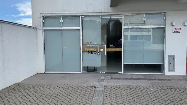 Foto de Inbox cia imobiliária vende sala comercial no Universitário