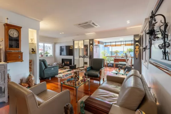 Foto de Apartamento Alto Padrão com 3 Dormitórios, Living Amplo e 2 Vagas