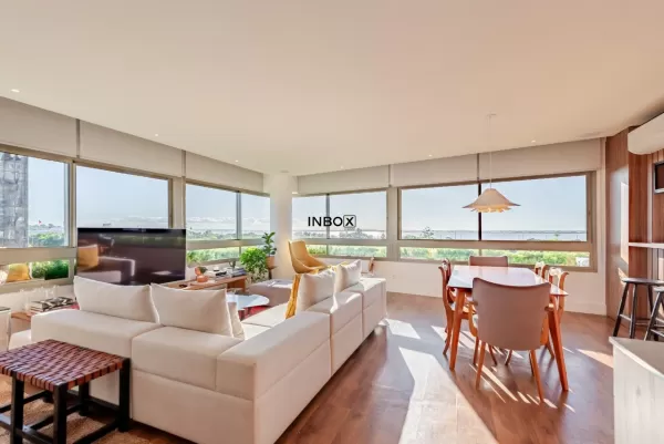 Foto de Apartamento 3 Suítes Mobiliado à Venda na Avenida Praia de Belas