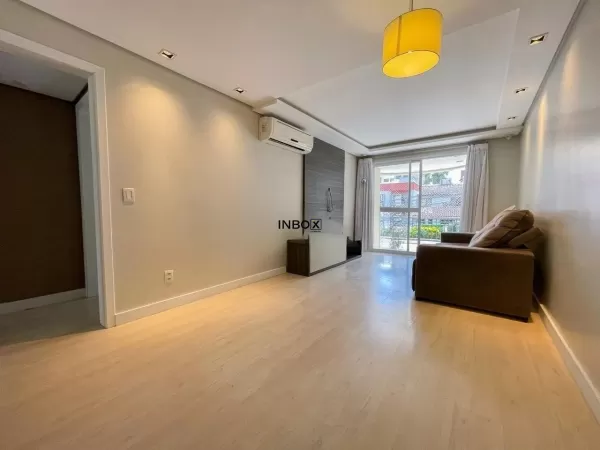 Foto de Apartamento de 83m², dois dormitórios, uma suíte, uma vaga