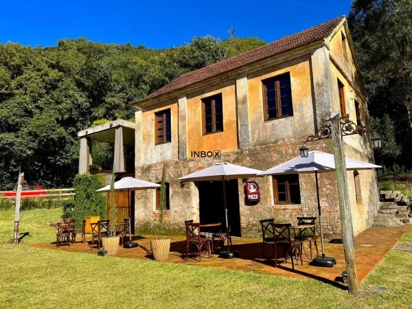 Foto de INBOX CIA IMOBILIÁRIA ALUGA CASA COMERCIAL NO CAMINHOS DE PEDRA COM 373,33 M²