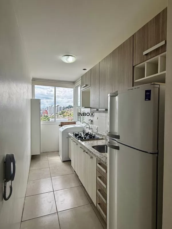 Foto de NBOX CIA IMOBILIÁRIA ALUGA EM BENTO GONÇALVES  - Apartamento de um quarto semi-mobiliado no Centro.