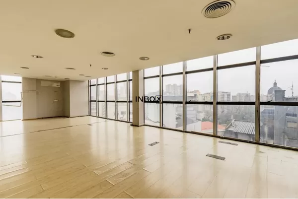 Foto de Sala de Andar 279.00m² - Centro Histórico, POA/RS - IBX14006