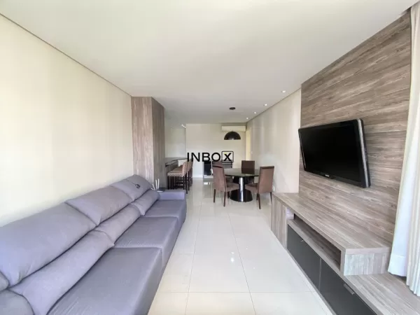 Foto de INBOX CIA IMOBILIÁRIA ALUGA - Apartamento de três quartos no São Francisco.