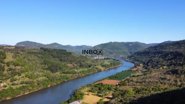 Foto de INBOX CIA IMOBILIÁRIA VENDE - Terreno SANTA TEREZA.