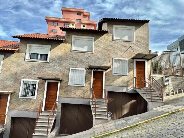 Foto de INBOX CIA IMOBILIÁRIA ALUGA EM BENTO GONÇALVES  - Sobrado de dois quartos no Bairro Humaitá.