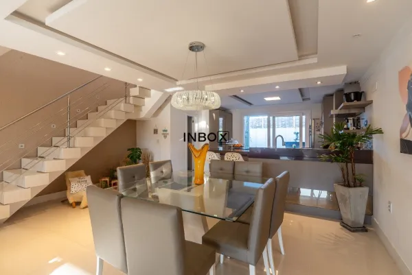 Foto de Casa à venda com 207m² e 3 dormitórios sendo 1 suíte master, no bairro Aberta dos Morros, Porto Alegre/RS.