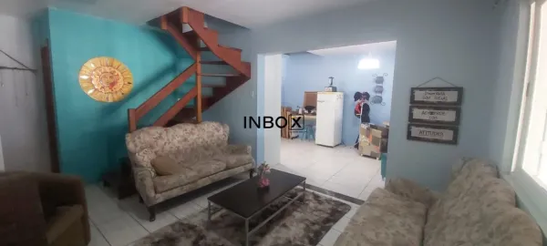 Foto de INBOX CIA IMOBILIARIA VENDE Ótimo sobrado com 100 m² privativos, 3 dormitórios com piscina, a 5 minutos do Centro de Viamão.