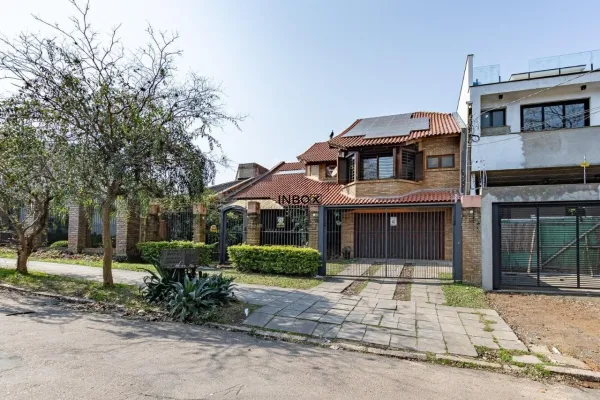 Foto de Casa de 269m² com 4 Dormitórios, 2 Suítes e 4 Vagas na Chácara das Pedras