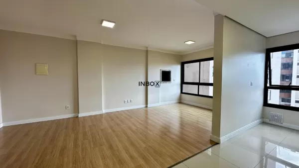 Foto de INBOX CIA IMOBILIÁRIA VENDE - Apartamento de dois quartos no Centro em Bento Gonçalves.