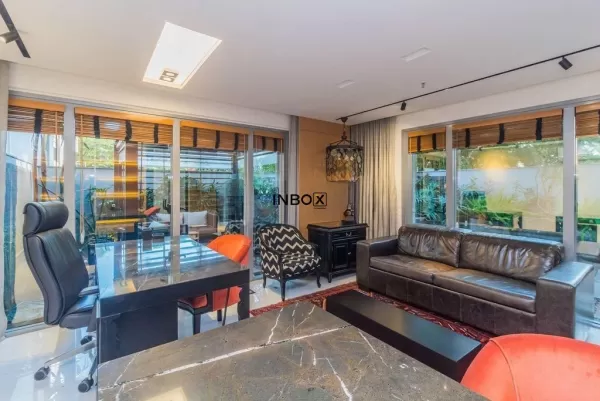 Foto de Sala Comercial 140 m² com Terraço Exclusivo no Coração do Moinhos de Vento