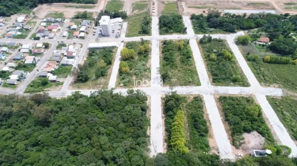 Foto de INBOX CIA IMOBILIÁRIA VENDE - Terreno no Loteamento Encosta do Sol