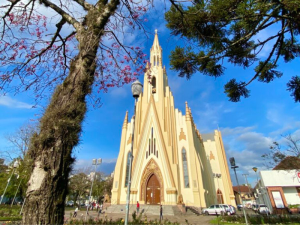 Custo de vida em Bento Gonçalves em 2026: valores, bairros e qualidade de vida